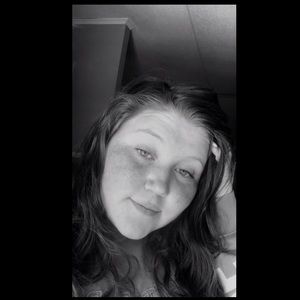 Meet your Posher, Lexi